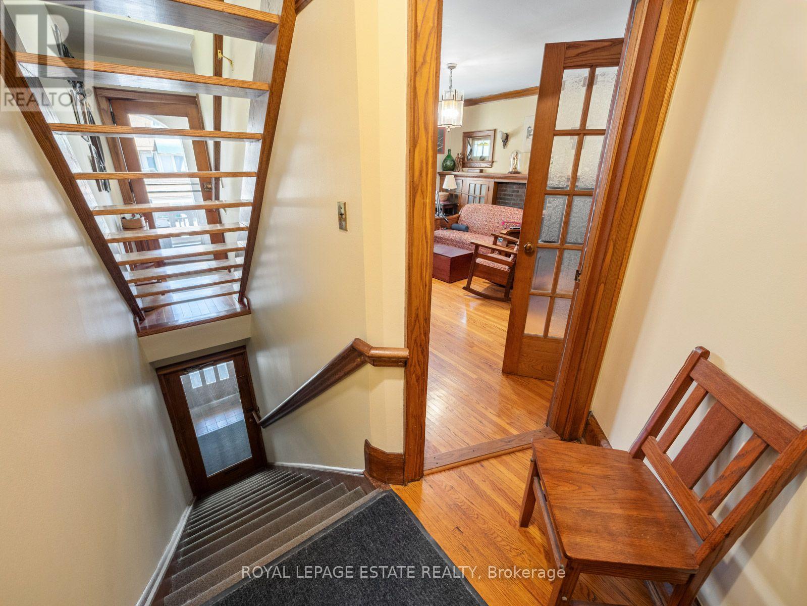 2275 Queen Street E, Toronto, Ontario  M4E 1G5 - Photo 15 - E13634844