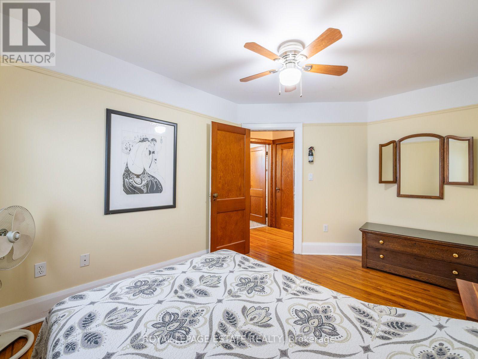 2275 Queen Street E, Toronto, Ontario  M4E 1G5 - Photo 29 - E13634844