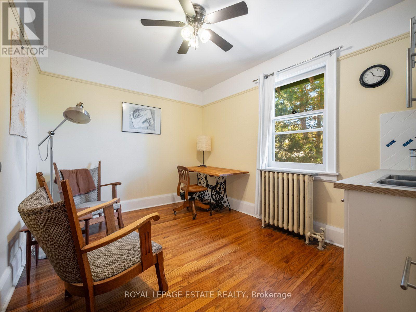 2275 Queen Street E, Toronto, Ontario  M4E 1G5 - Photo 30 - E13634844
