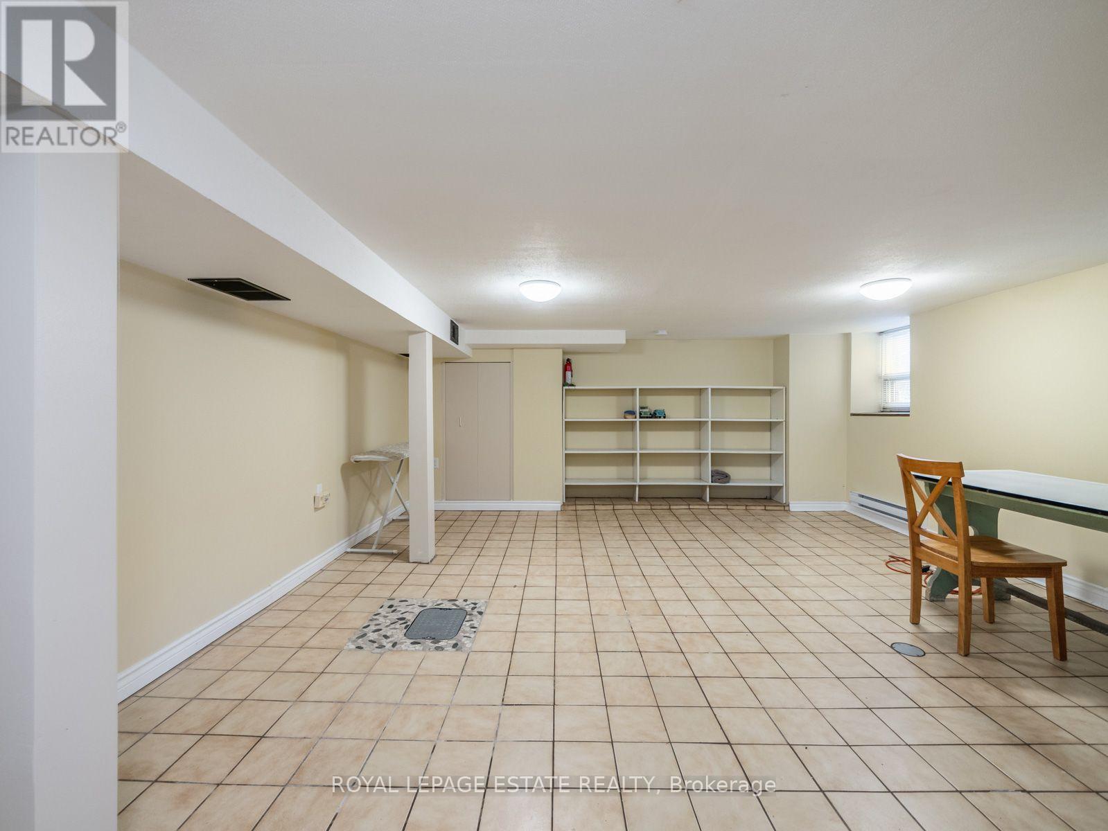 2275 Queen Street E, Toronto, Ontario  M4E 1G5 - Photo 34 - E13634844