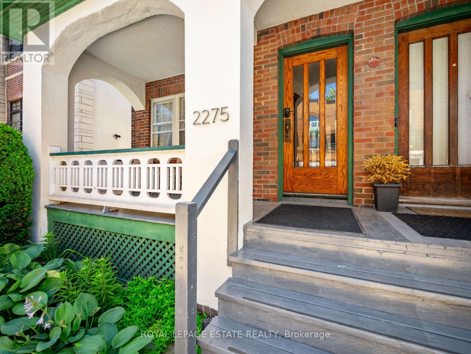 2275 Queen Street E, Toronto, Ontario  M4E 1G5 - Photo 4 - E13634844