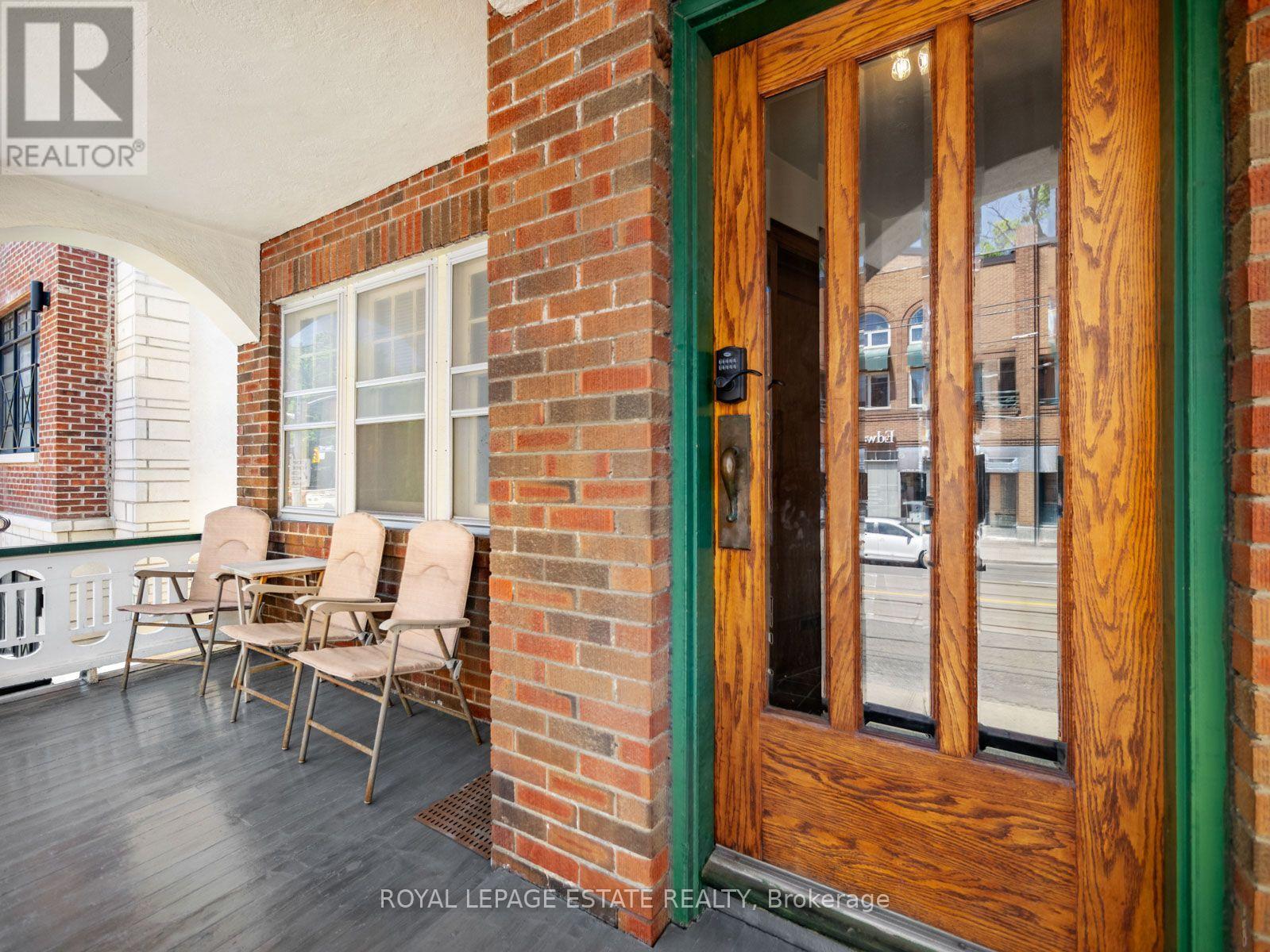 2275 Queen Street E, Toronto, Ontario  M4E 1G5 - Photo 6 - E13634844