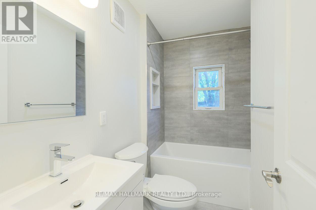 14 Lynn Road, Toronto, Ontario  M1N 2A3 - Photo 8 - E13634904