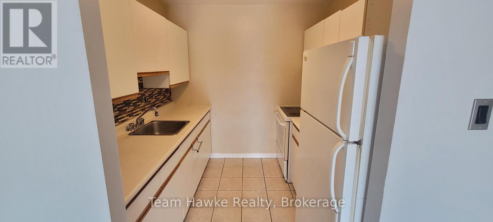 2 - 349 KING STREET, midland, Ontario