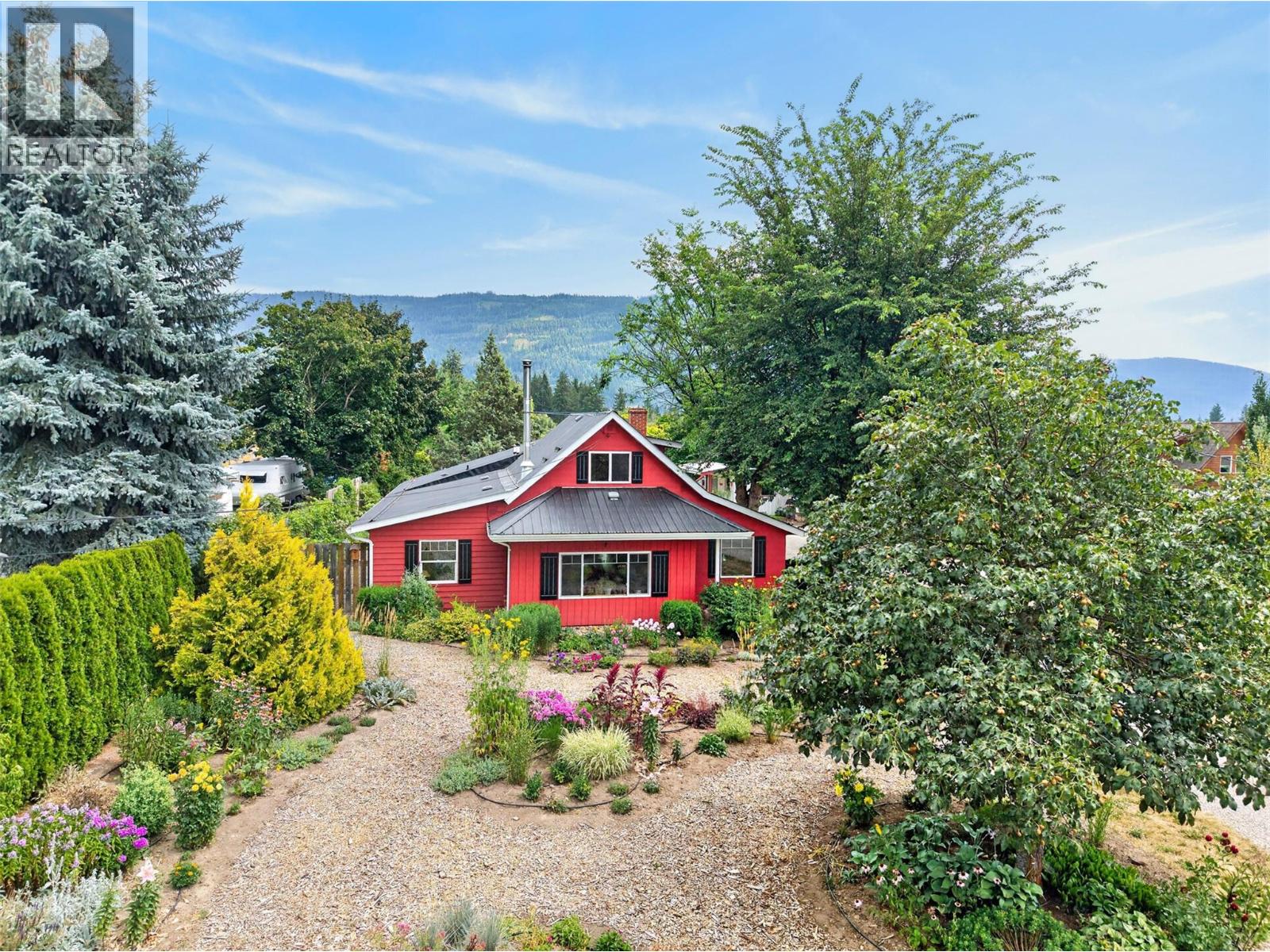 4360 30 Street NE, Salmon Arm, British Columbia