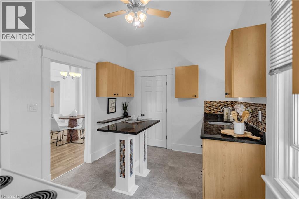 60 Berkley Road, Cambridge, Ontario  N1S 3G6 - Photo 12 - 40853152