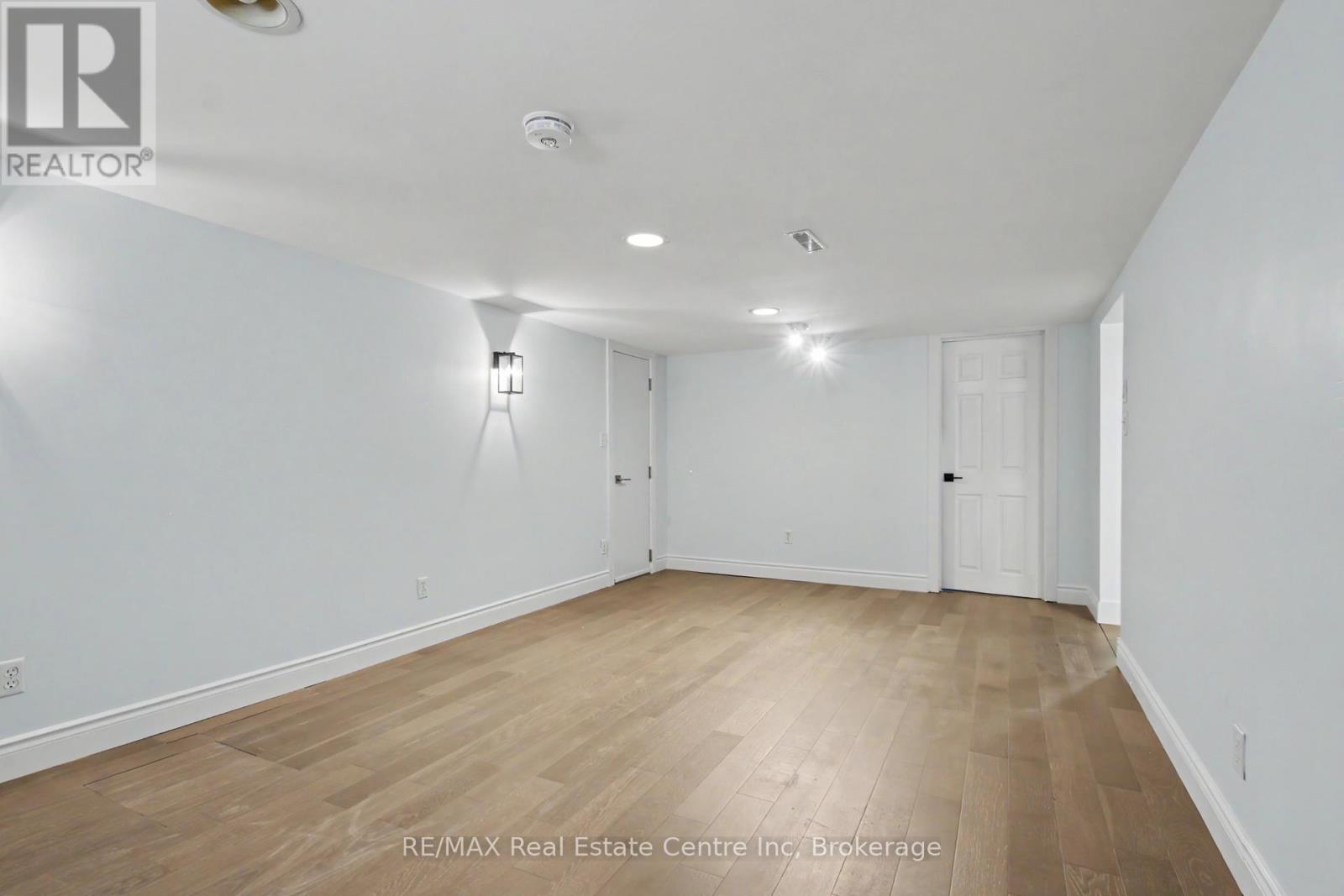 57 Vancouver Drive, Guelph, Ontario  N1E 2G1 - Photo 24 - X13634914