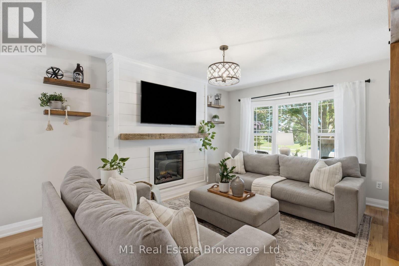 753 Woodhill Drive, Centre Wellington, Ontario  N1M 3N2 - Photo 7 - X13634962