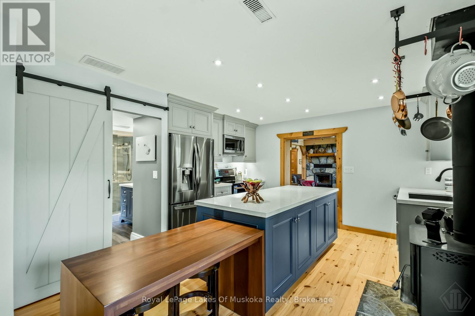 3650 Muskoka Road 117, Lake Of Bays, Ontario  P0B 1A0 - Photo 15 - X13635042
