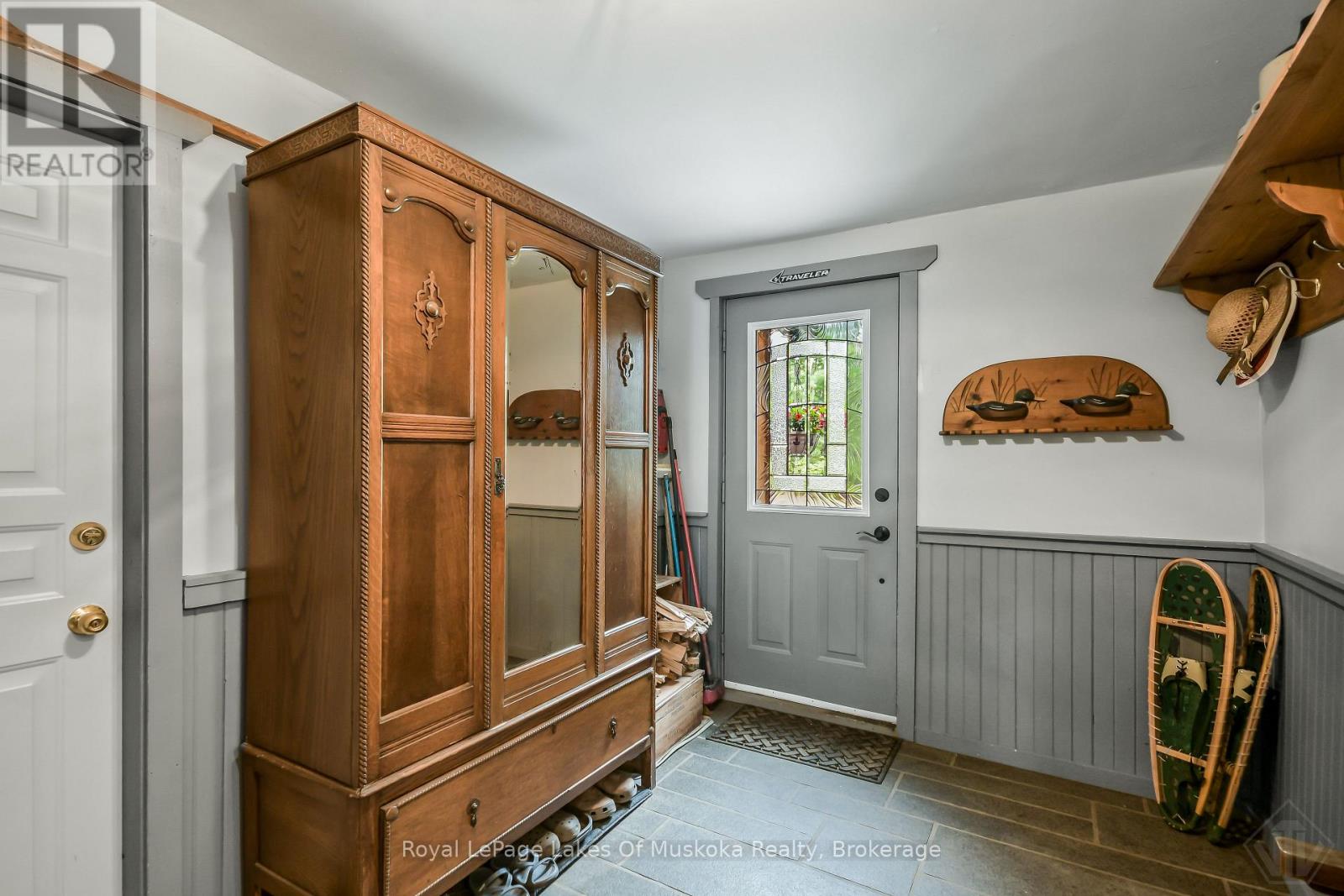 3650 Muskoka Road 117, Lake Of Bays, Ontario  P0B 1A0 - Photo 3 - X13635042