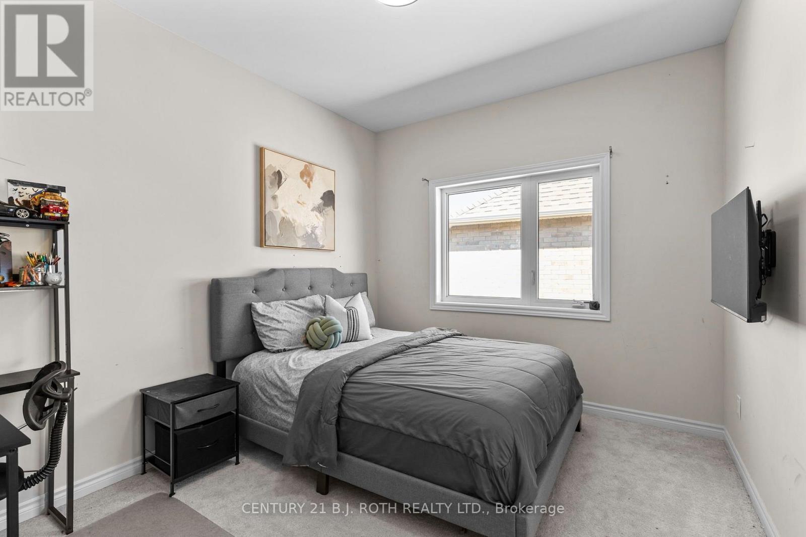 6 Henderson Street, Essa, Ontario  L3W 0A9 - Photo 29 - N13634824