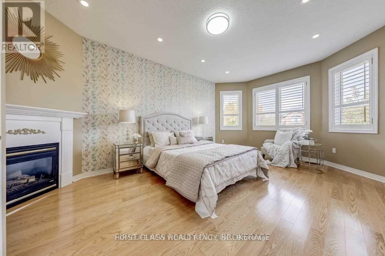 17 Zippora Drive, Richmond Hill, Ontario  L4S 2M6 - Photo 9 - N13635040