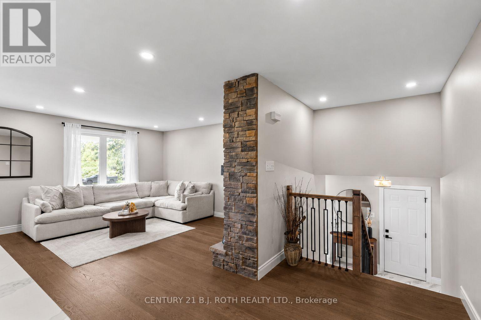 1908 10th Line, Innisfil, Ontario  L9S 3P4 - Photo 6 - N13635068