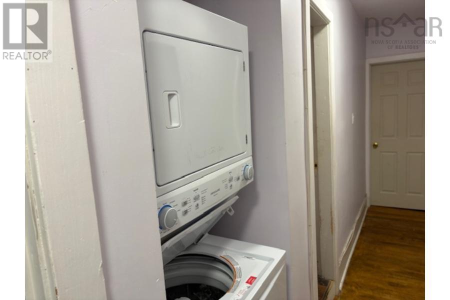 6411 6413 6415 Quinpool Road, Halifax, Nova Scotia  B3L 1A7 - Photo 8 - 202608023