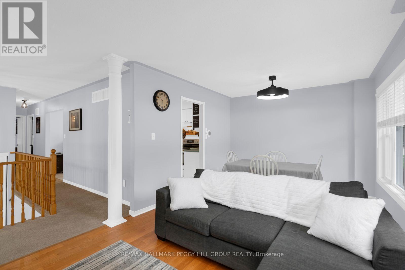 52 Harbour Crescent, Wasaga Beach, Ontario  L9Z 1G5 - Photo 3 - S13634900