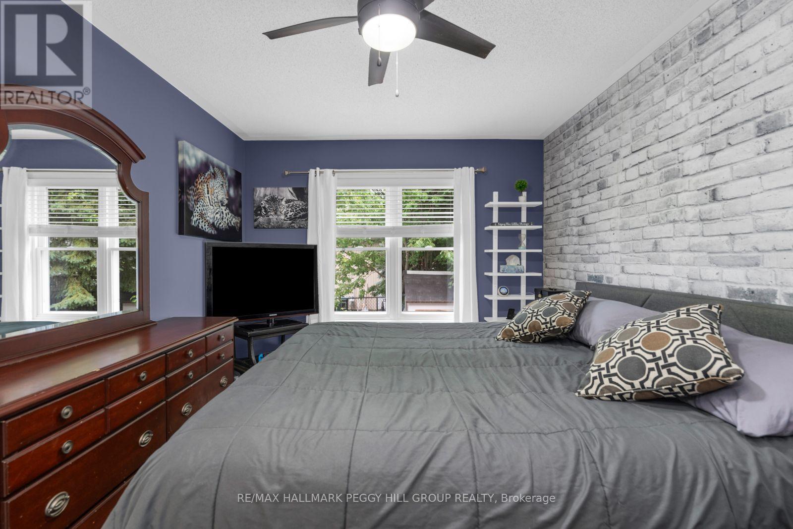 52 Harbour Crescent, Wasaga Beach, Ontario  L9Z 1G5 - Photo 5 - S13634900