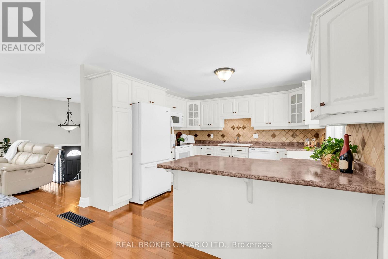 2477 Old Fort Road, Tay, Ontario  L4R 4K3 - Photo 17 - S13634902