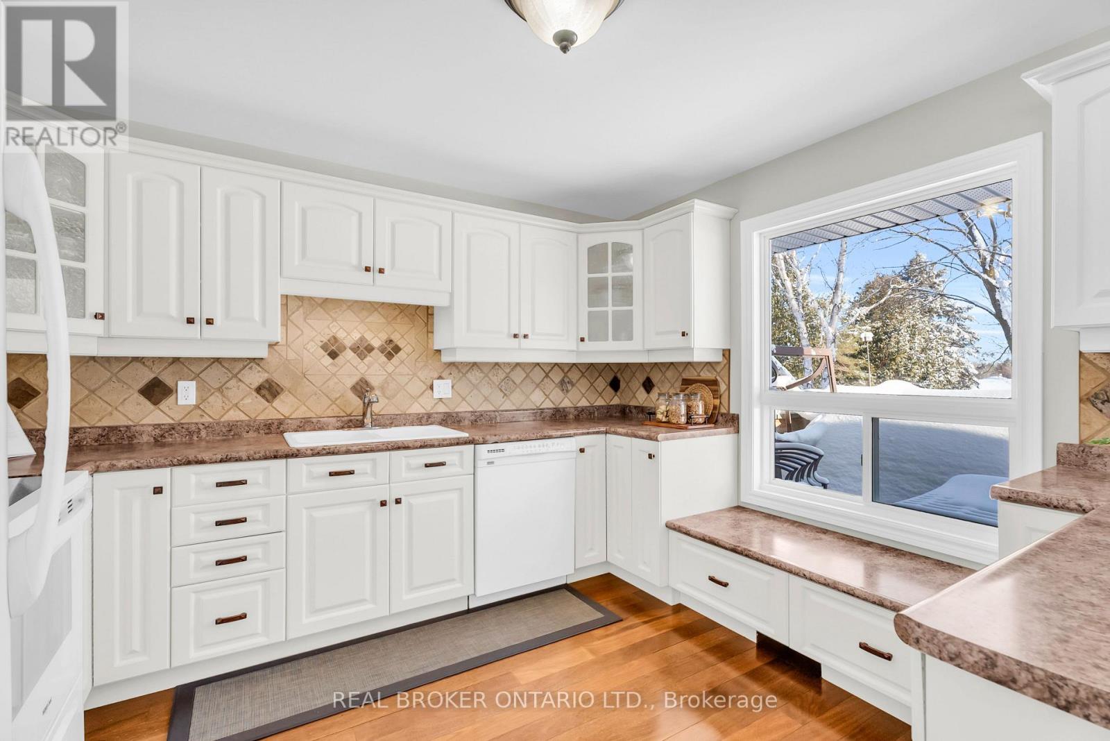 2477 Old Fort Road, Tay, Ontario  L4R 4K3 - Photo 19 - S13634902