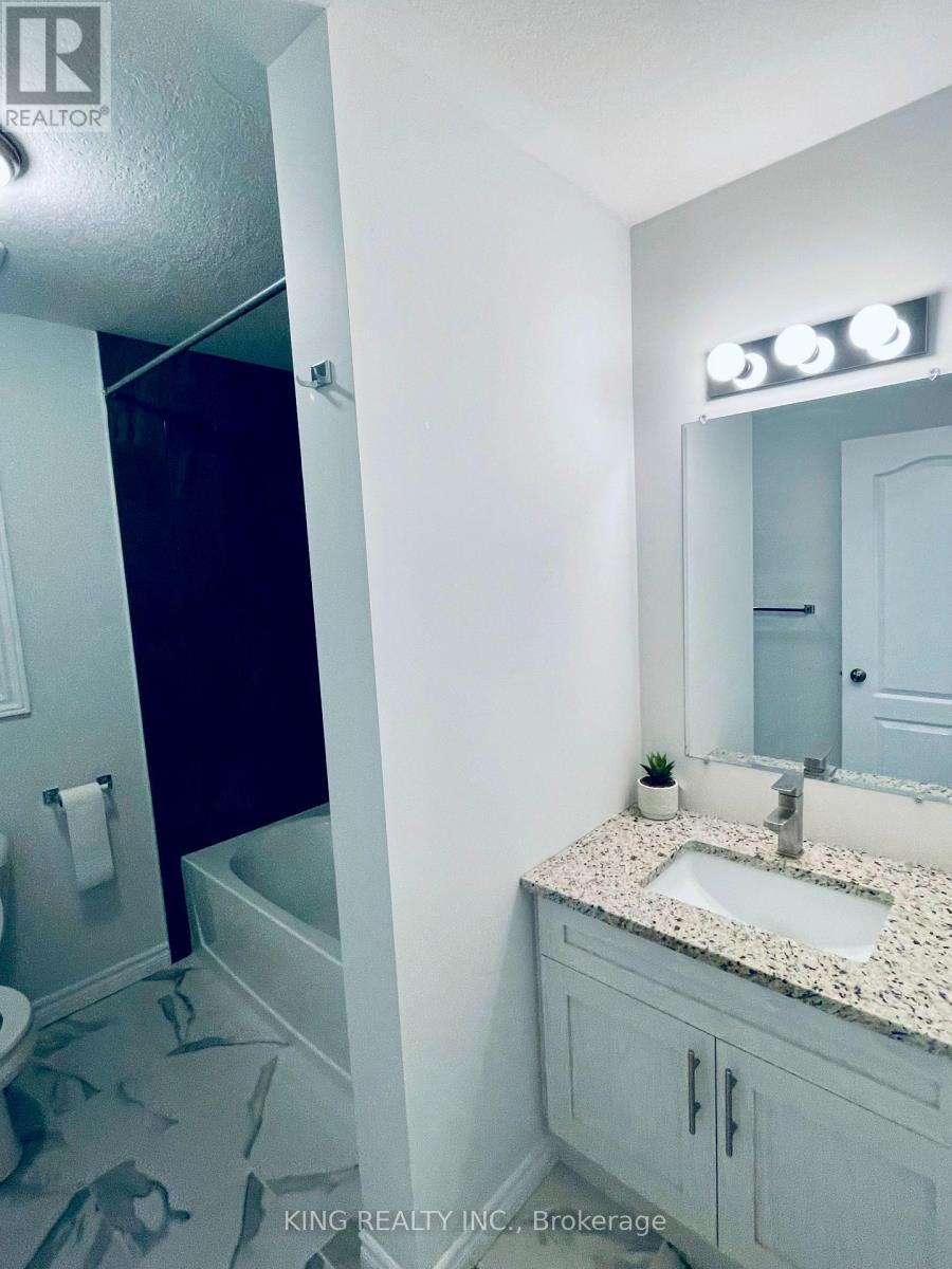 (Upper) - 2341 Marcel Circle, London South, Ontario  N6M 0G5 - Photo 18 - X13497372