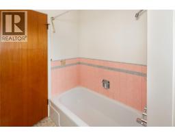 1188&1190 Hartwick Street, Kelowna, British Columbia  V1Y 3P3 - Photo 15 - 10392651