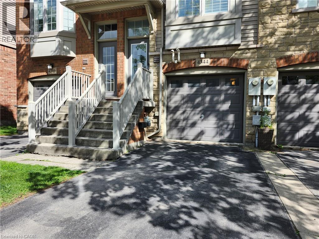 4344 Ingram Common, Burlington, Ontario  L7L 0C4 - Photo 4 - 40840298