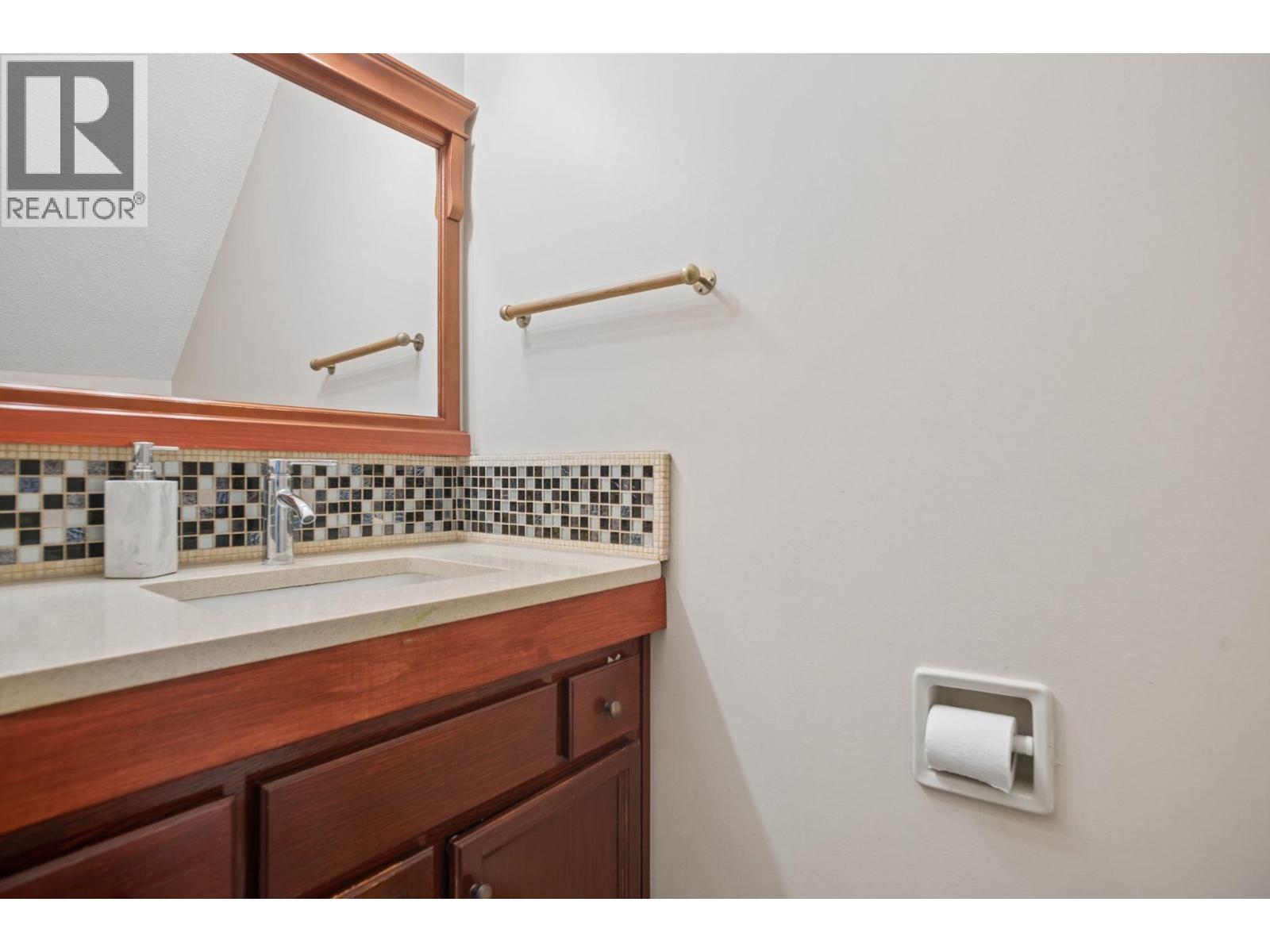 4 220 W 16th Street, North Vancouver, British Columbia  V7M 1T6 - Photo 24 - R3152064