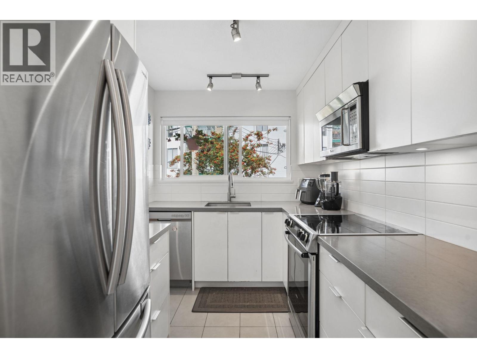 4 220 W 16th Street, North Vancouver, British Columbia  V7M 1T6 - Photo 19 - R3152064