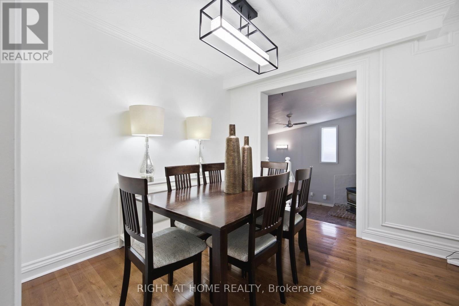 45 Faversham Crescent, Toronto, Ontario  M9C 3X7 - Photo 11 - W13634818