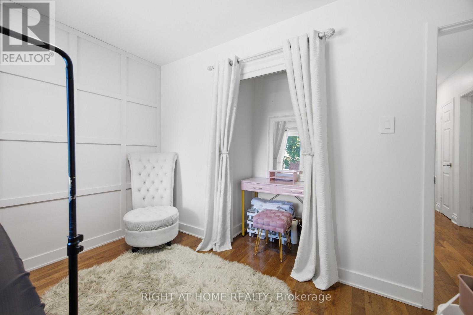 45 Faversham Crescent, Toronto, Ontario  M9C 3X7 - Photo 20 - W13634818