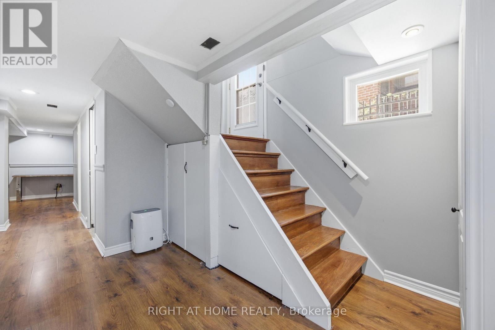 45 Faversham Crescent, Toronto, Ontario  M9C 3X7 - Photo 24 - W13634818