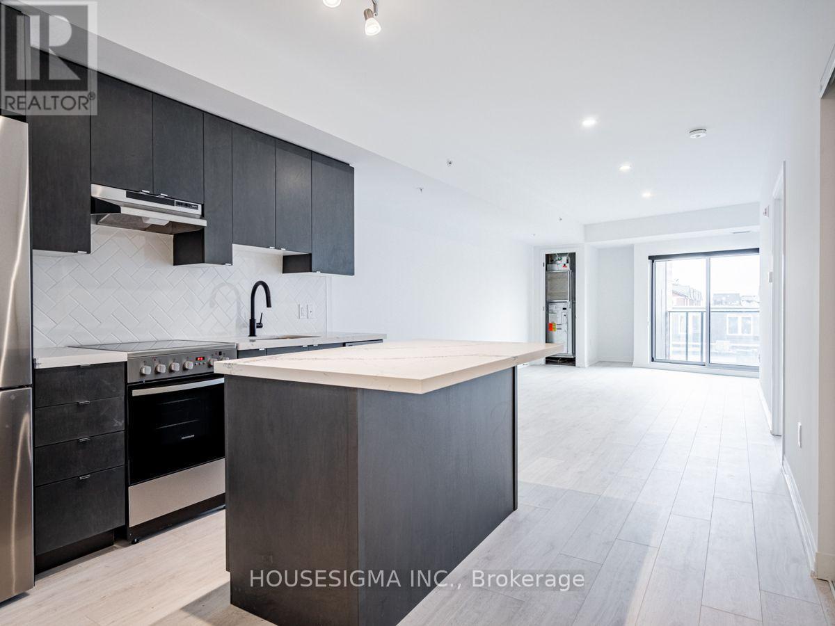 212 - 408 Brown Line, Toronto, Ontario M8Z 0G5 - Photo 2 - W13634848