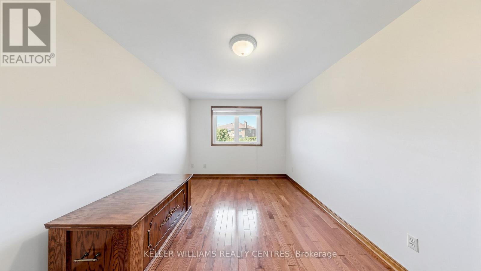 30 Clubhouse Court, Toronto, Ontario  M3L 2K5 - Photo 21 - W13634874