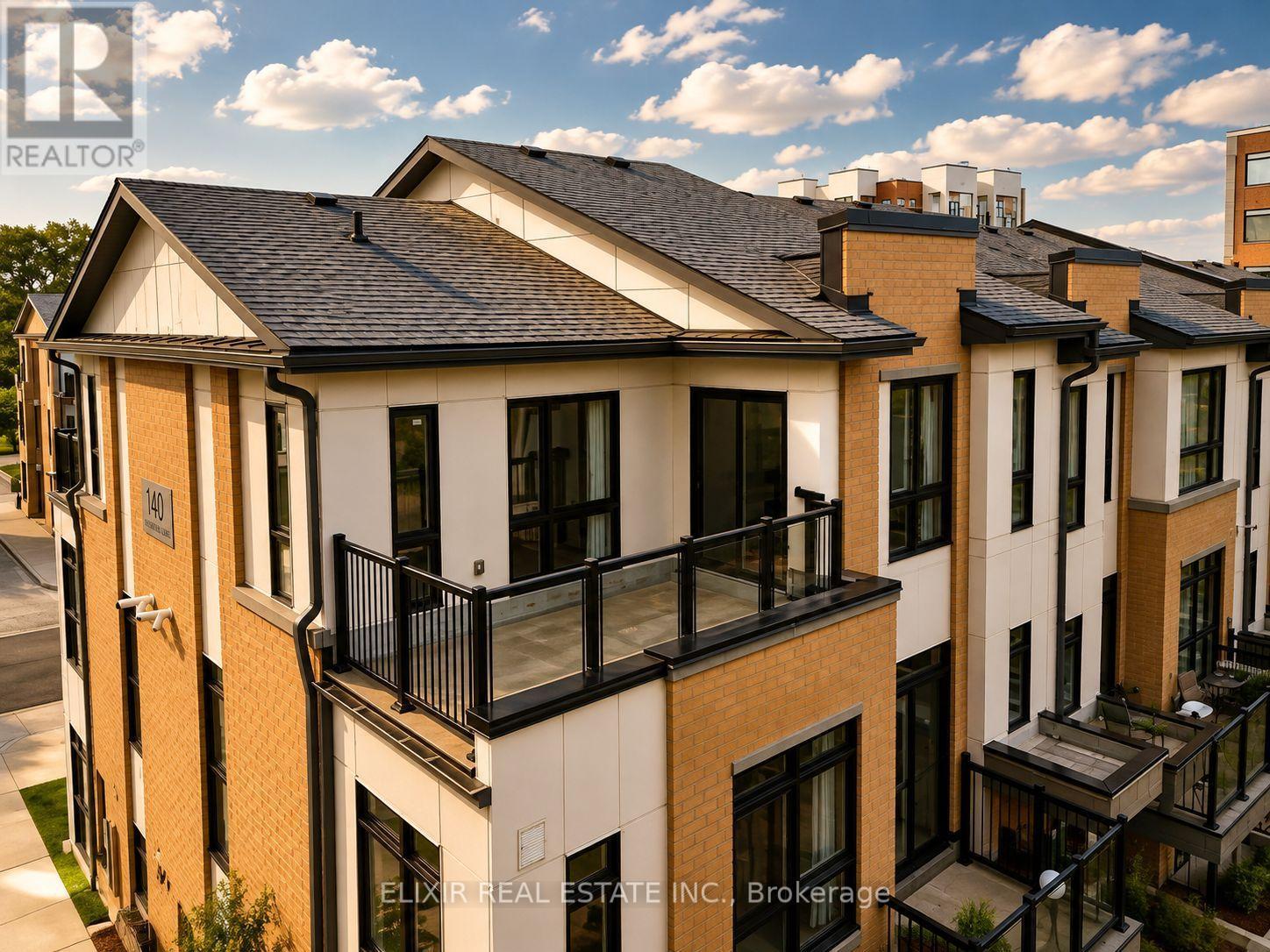 206 - 140 Canon Jackson Drive, Toronto, Ontario  M6M 0B9 - Photo 3 - W13634886