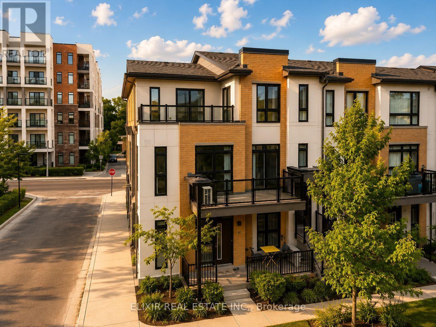 206 - 140 Canon Jackson Drive, Toronto, Ontario  M6M 0B9 - Photo 5 - W13634886