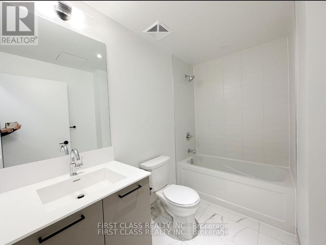 B008 - 20 Legarfeld Drive, Brampton, Ontario  L7A 5L4 - Photo 5 - W13634912