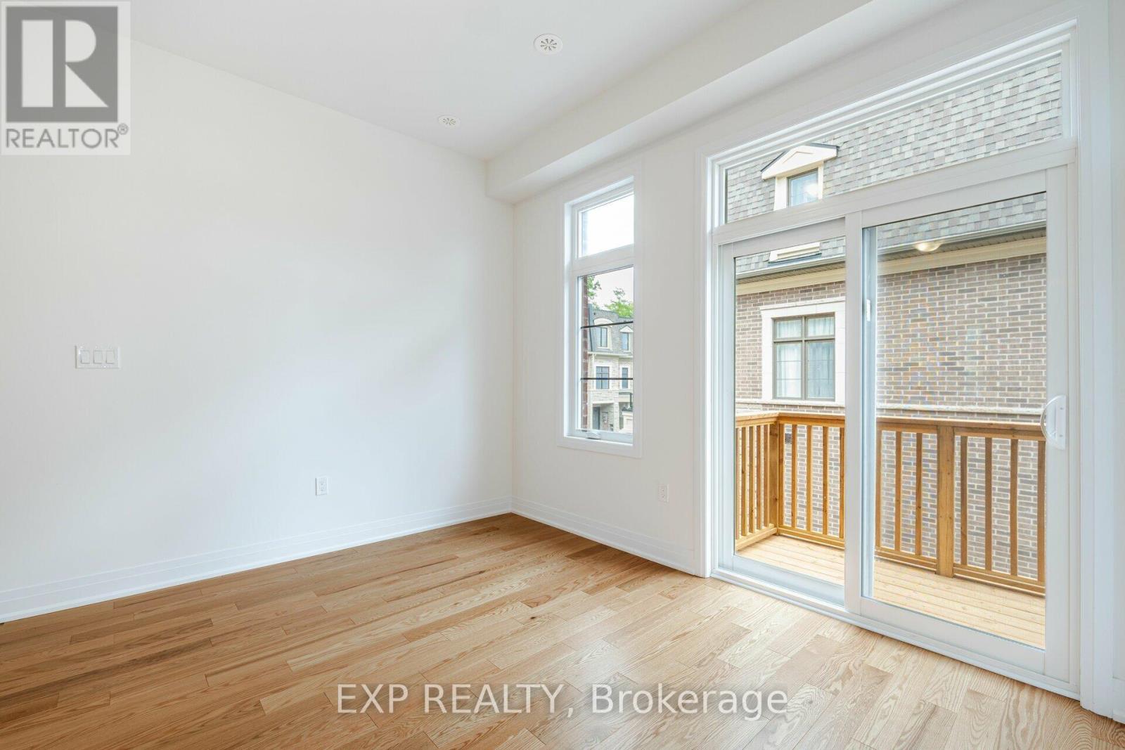 209 Wyndham Street, Mississauga, Ontario  L5M 2S5 - Photo 15 - W13634936