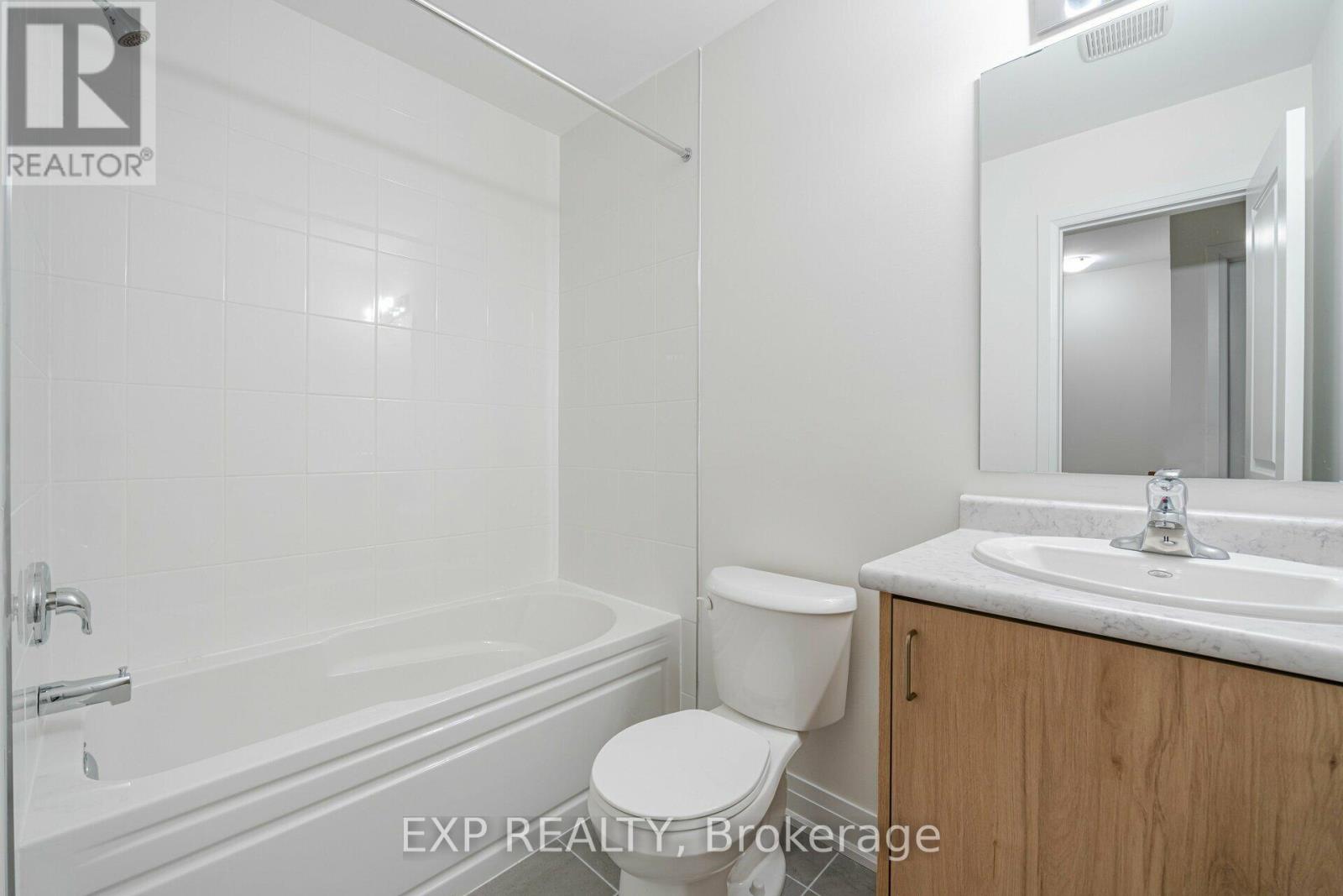 209 Wyndham Street, Mississauga, Ontario  L5M 2S5 - Photo 30 - W13634936