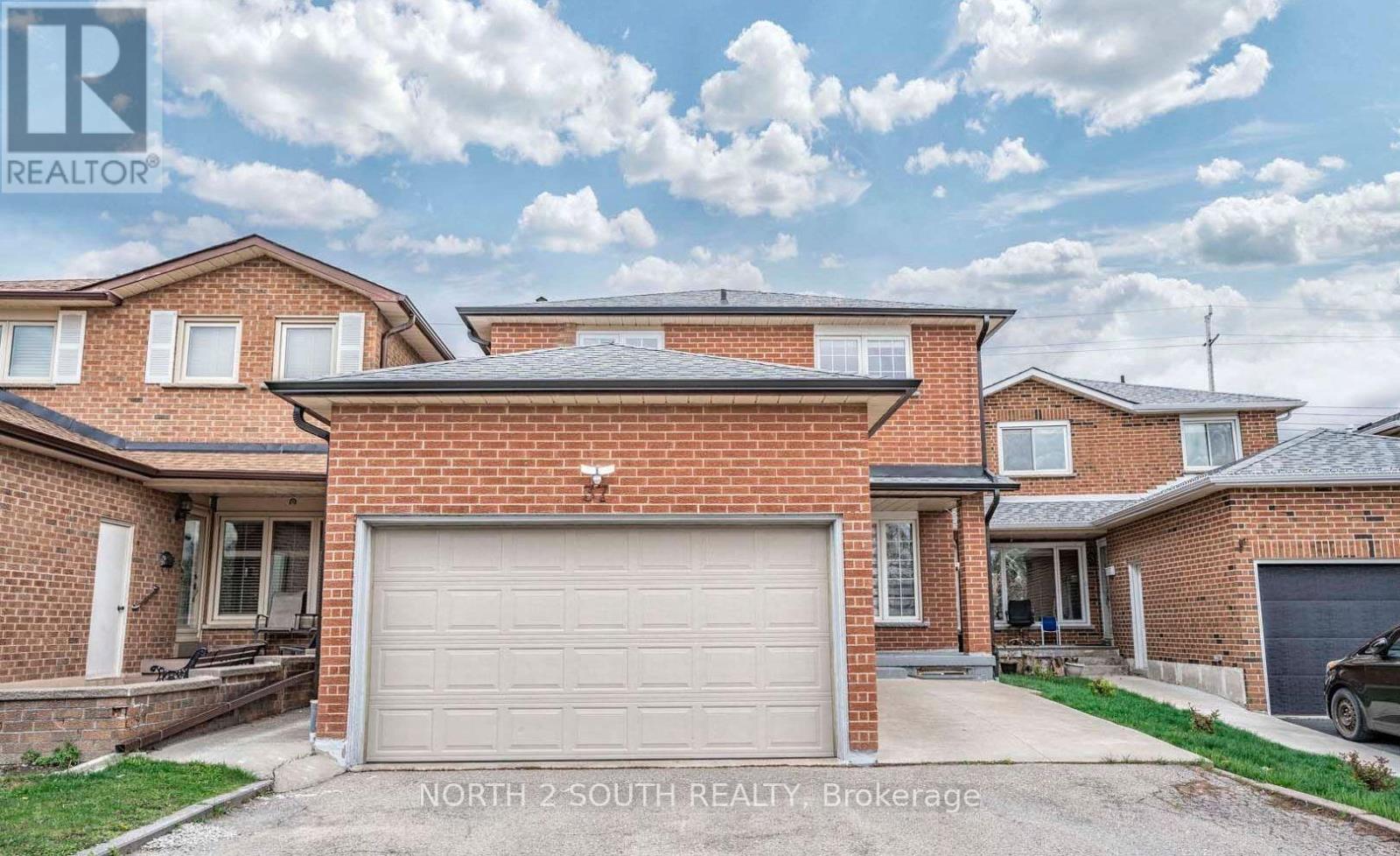 Upper - 37 Loire Court, Toronto, Ontario M9V 4Z7 - Photo 3 - W13634986