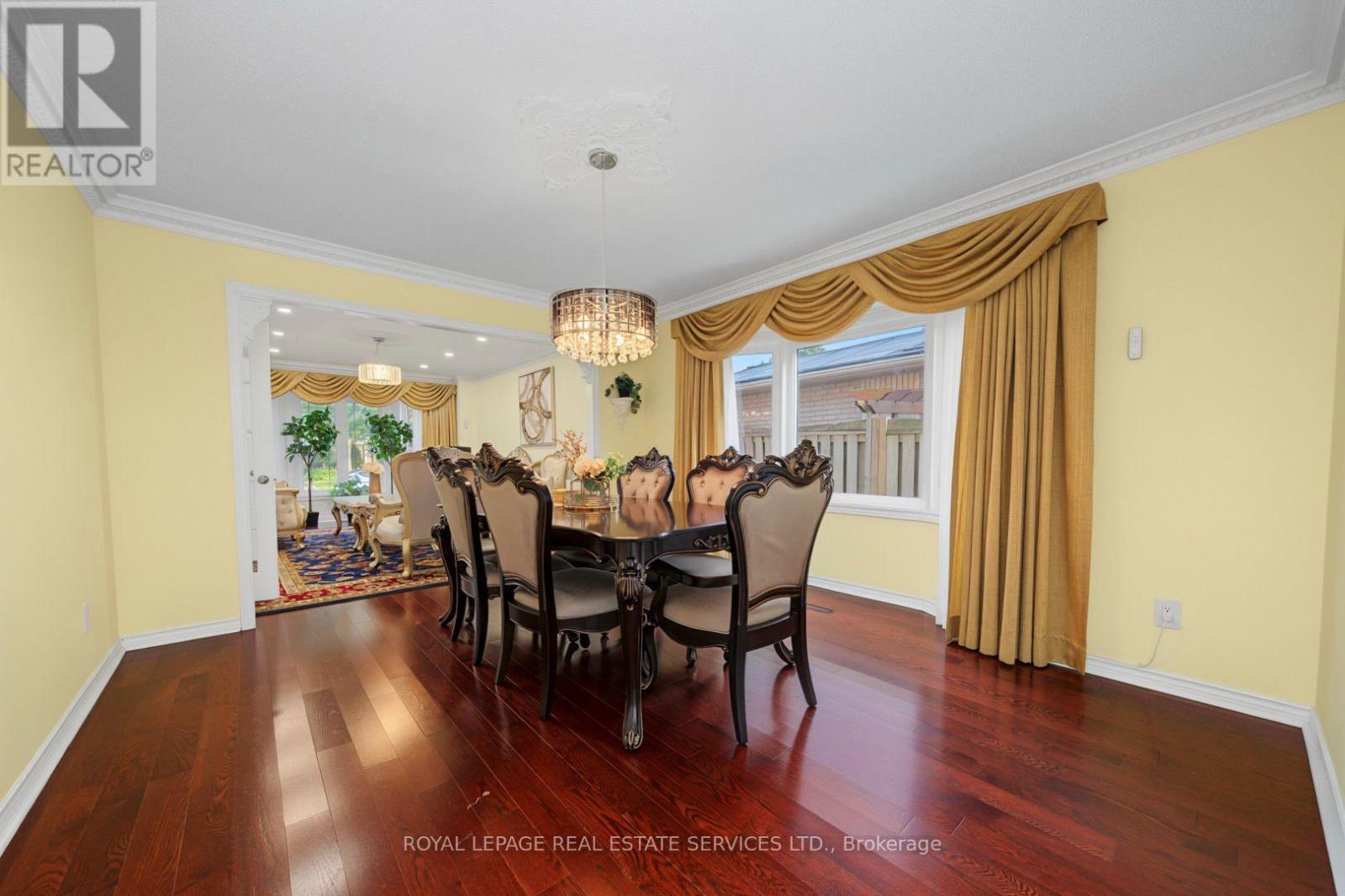 2143 Brays Lane, Oakville, Ontario  L6M 2T2 - Photo 12 - W13635026