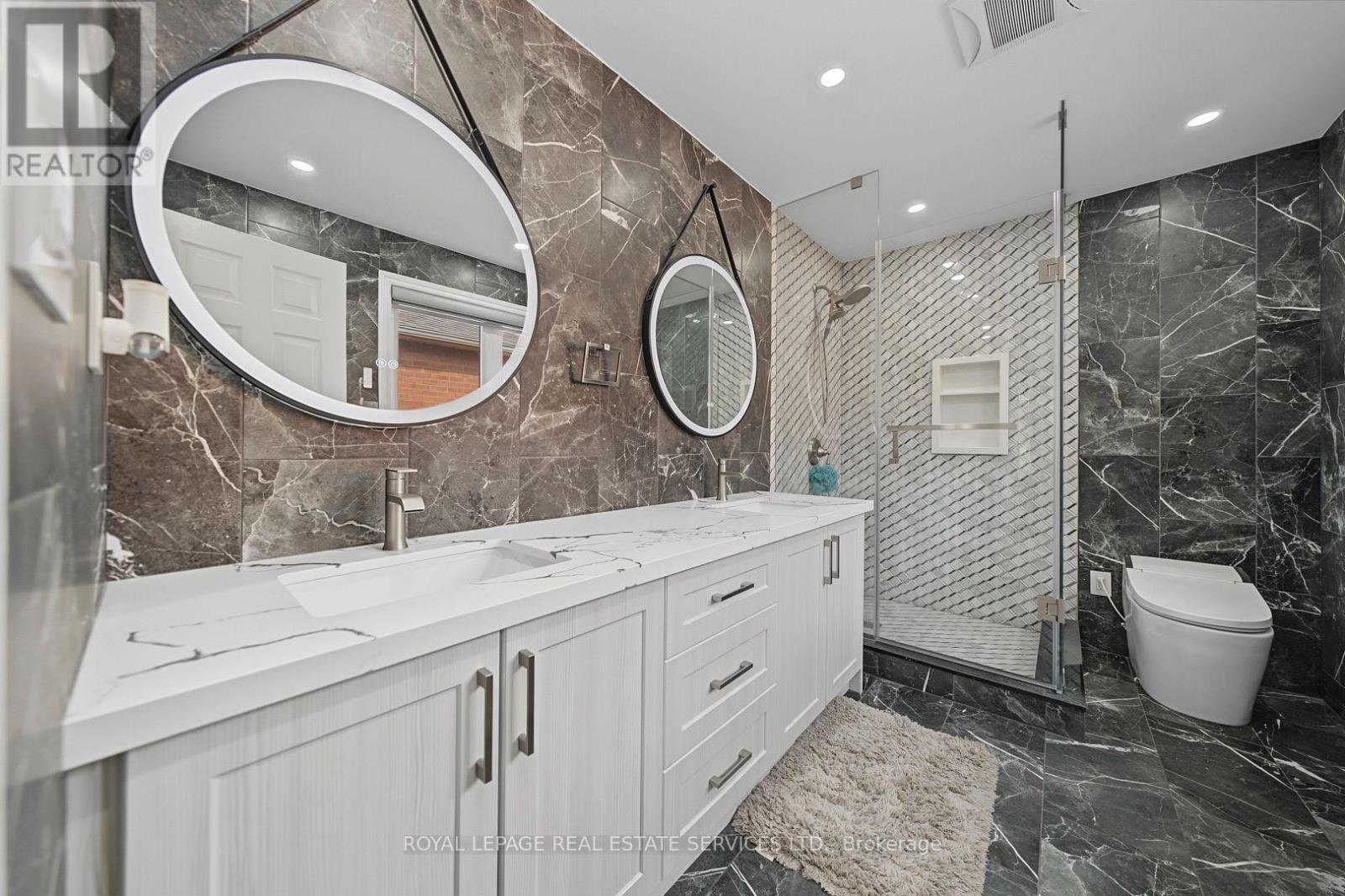 2143 Brays Lane, Oakville, Ontario  L6M 2T2 - Photo 18 - W13635026