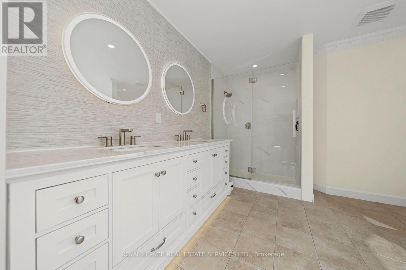 2143 Brays Lane, Oakville, Ontario  L6M 2T2 - Photo 21 - W13635026