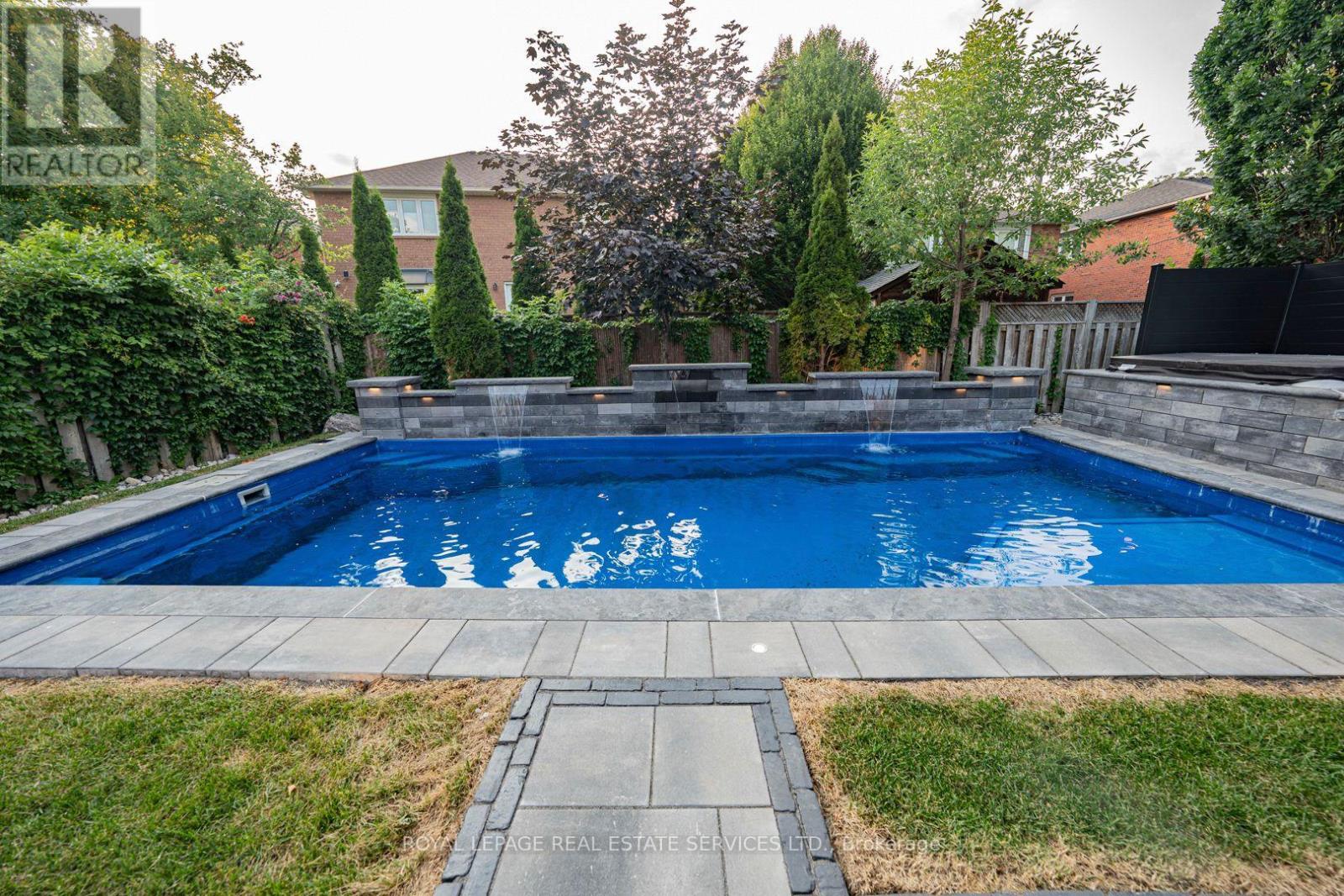 2143 Brays Lane, Oakville, Ontario  L6M 2T2 - Photo 41 - W13635026