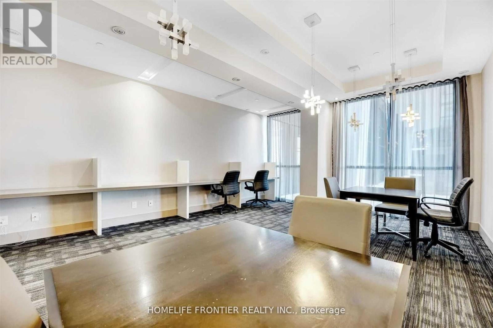 1607 - 55 Eglinton Avenue W, Mississauga, Ontario  L5R 0E4 - Photo 20 - W13635046
