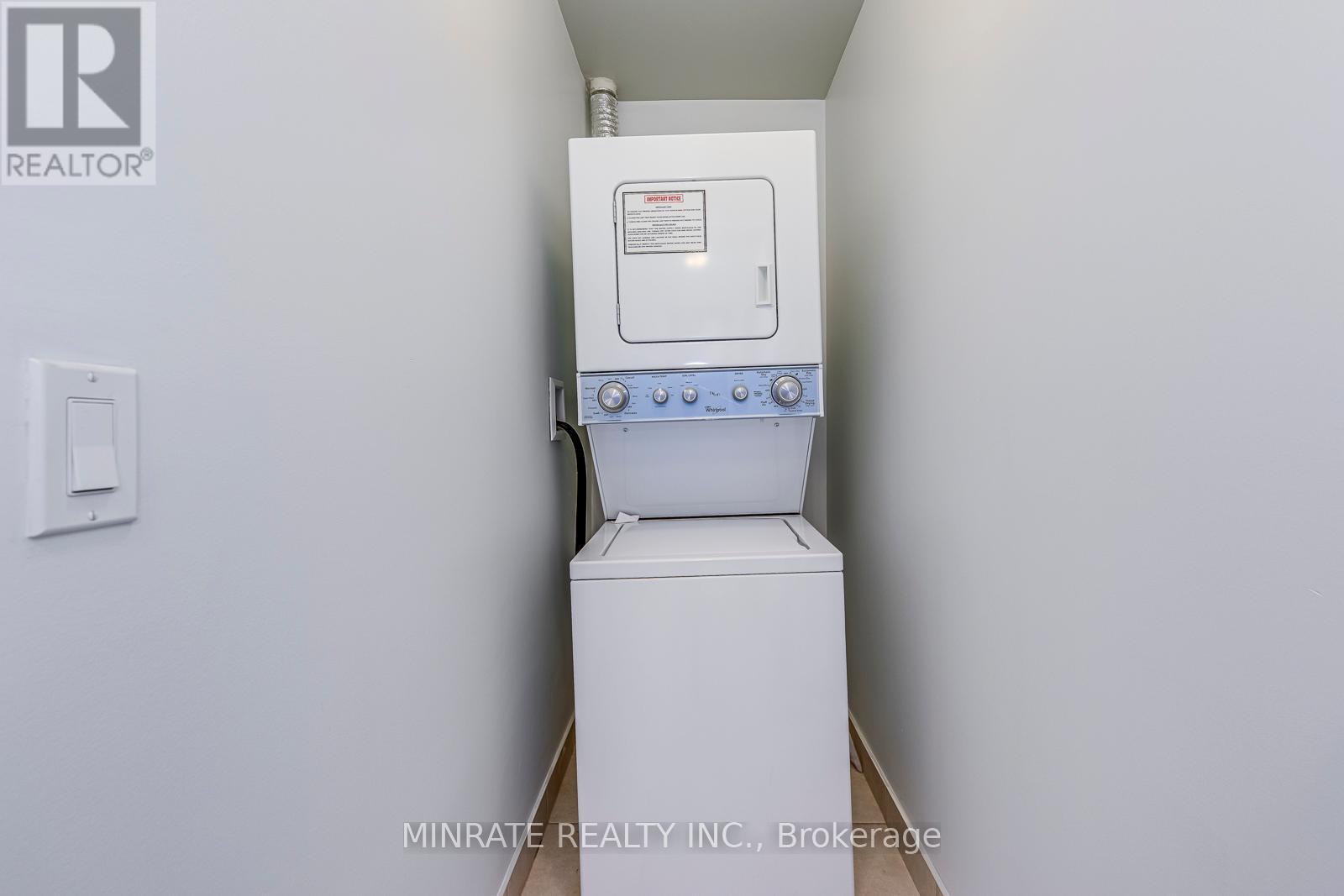 309 - 339 Rathburn Road W, Mississauga, Ontario  L5B 0K6 - Photo 12 - W13635078