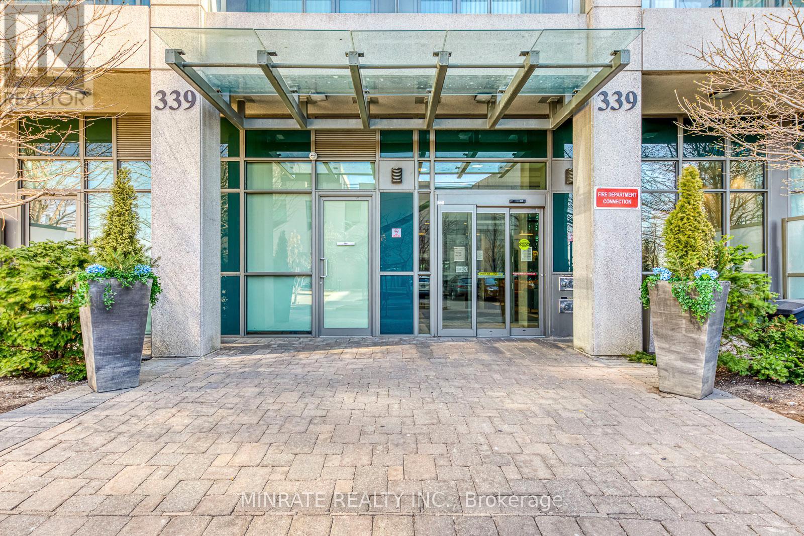 309 - 339 Rathburn Road W, Mississauga, Ontario  L5B 0K6 - Photo 2 - W13635078