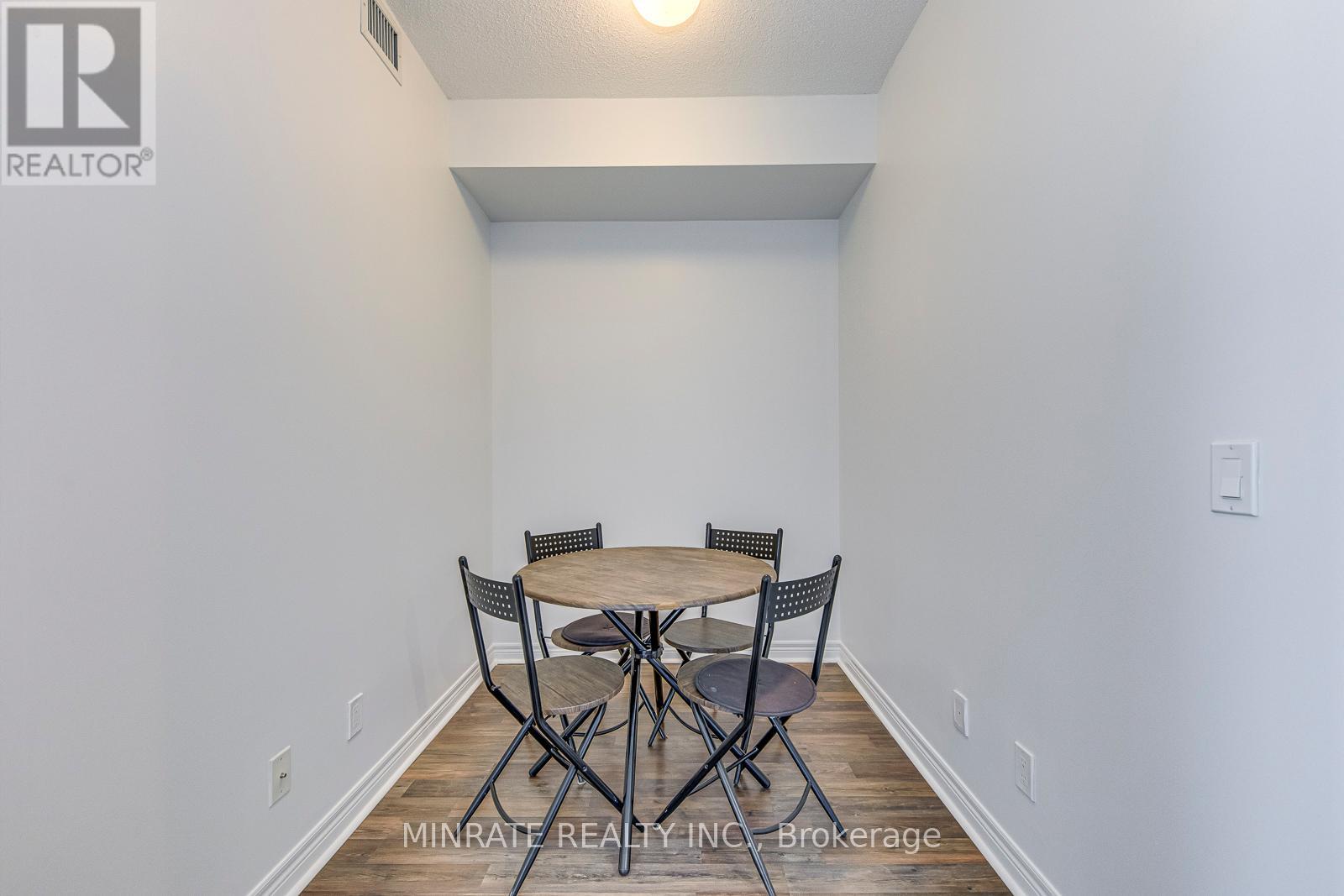 309 - 339 Rathburn Road W, Mississauga, Ontario  L5B 0K6 - Photo 7 - W13635078
