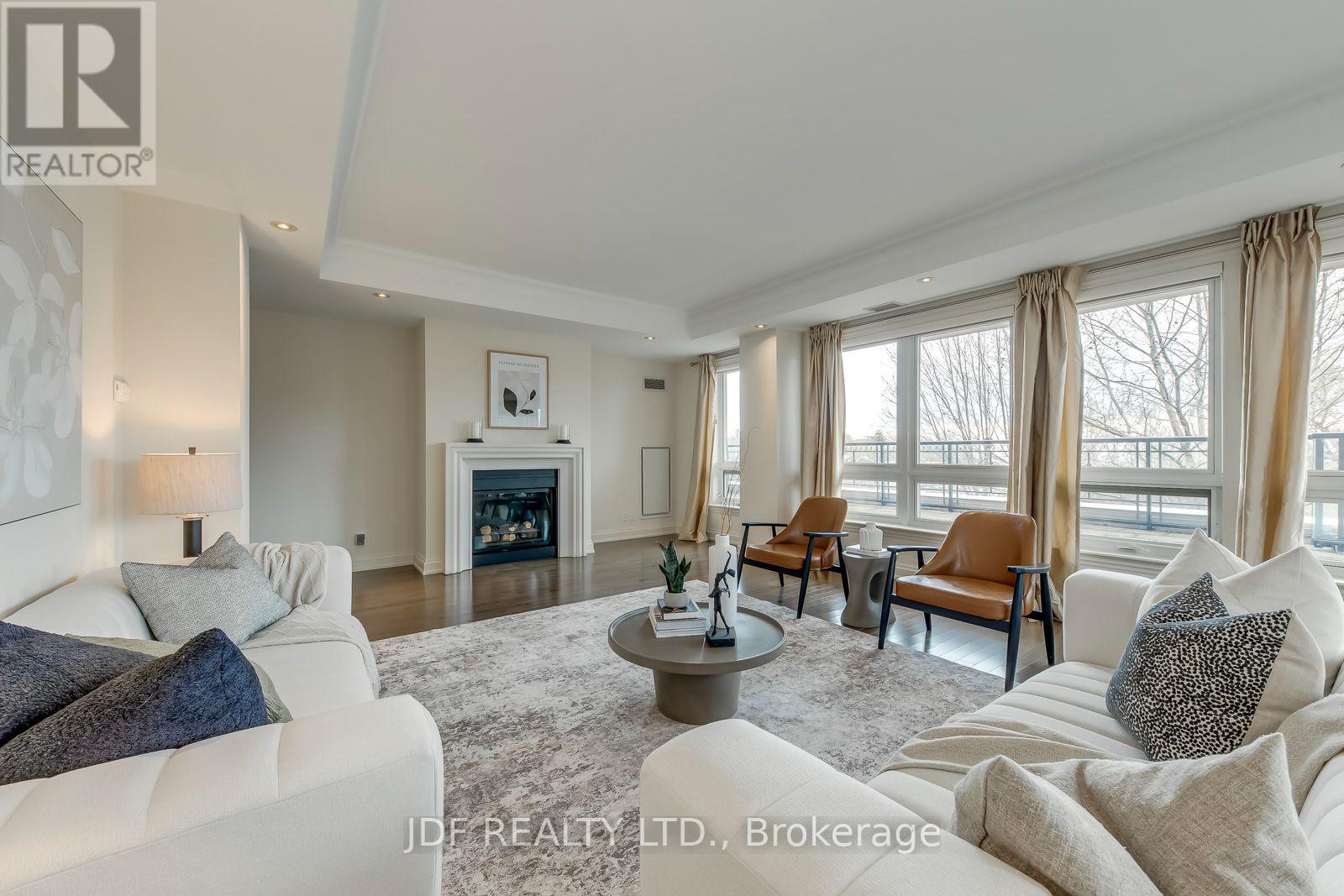 402 - 111 Forsythe Street, Oakville, Ontario  L6K 3J9 - Photo 11 - W13635096
