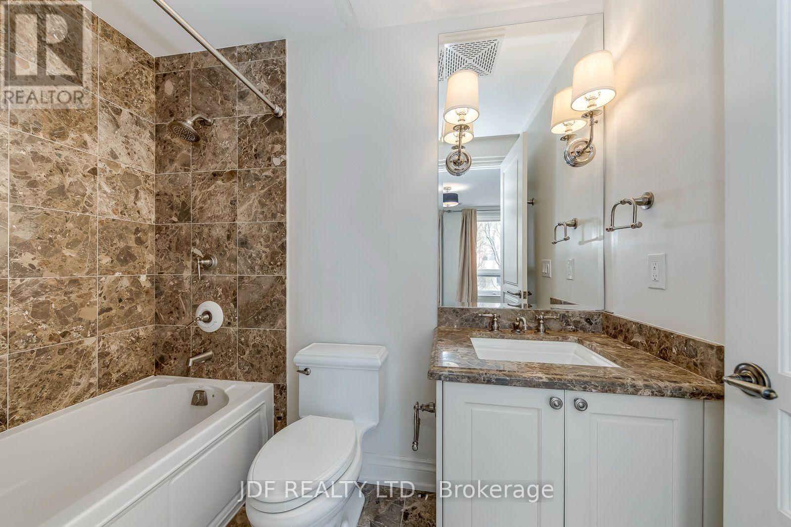 402 - 111 Forsythe Street, Oakville, Ontario  L6K 3J9 - Photo 25 - W13635096
