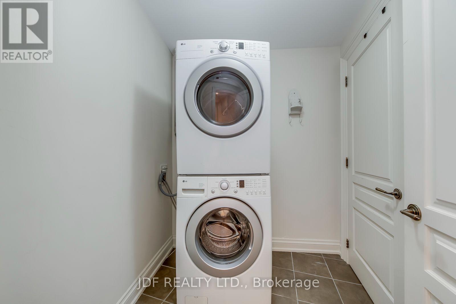 402 - 111 Forsythe Street, Oakville, Ontario  L6K 3J9 - Photo 26 - W13635096