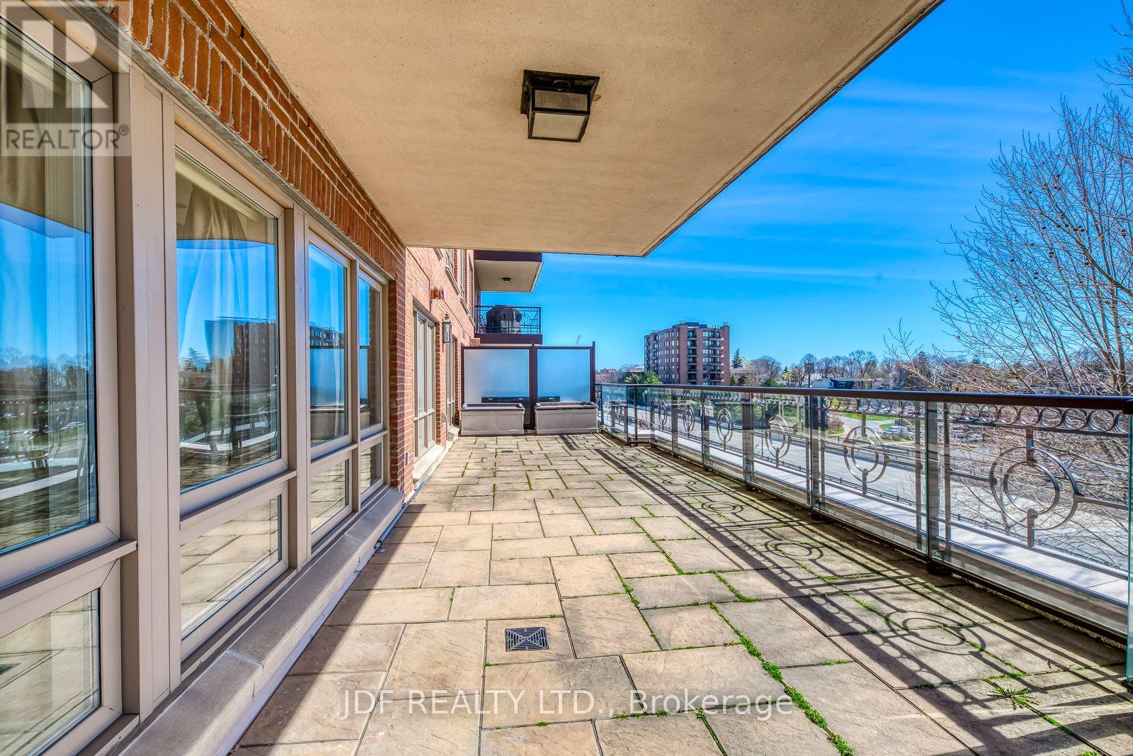 402 - 111 Forsythe Street, Oakville, Ontario  L6K 3J9 - Photo 27 - W13635096